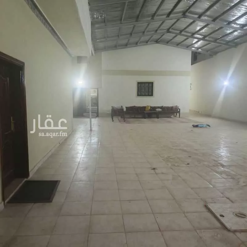 4 bedroom floor in Sikkat Al Hadeed 4