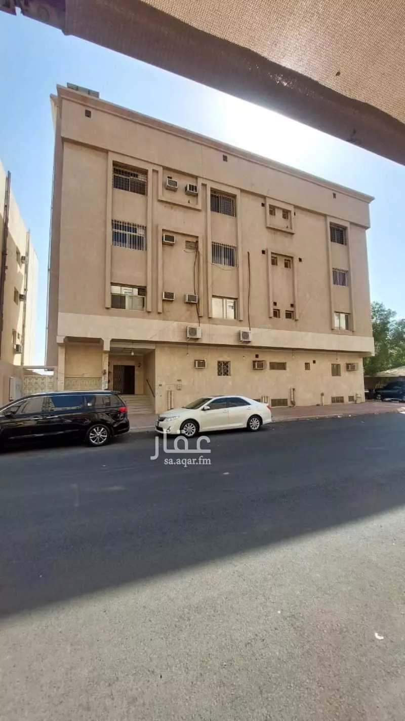 444 sqm building in Al Rayah 1
