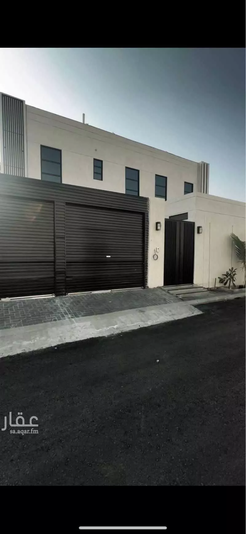 360 sqm building in Warqan