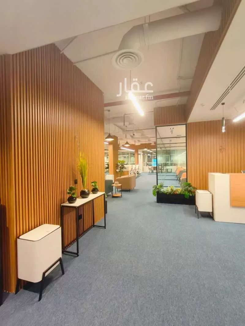 مكتب 230 م² في الملقا 4