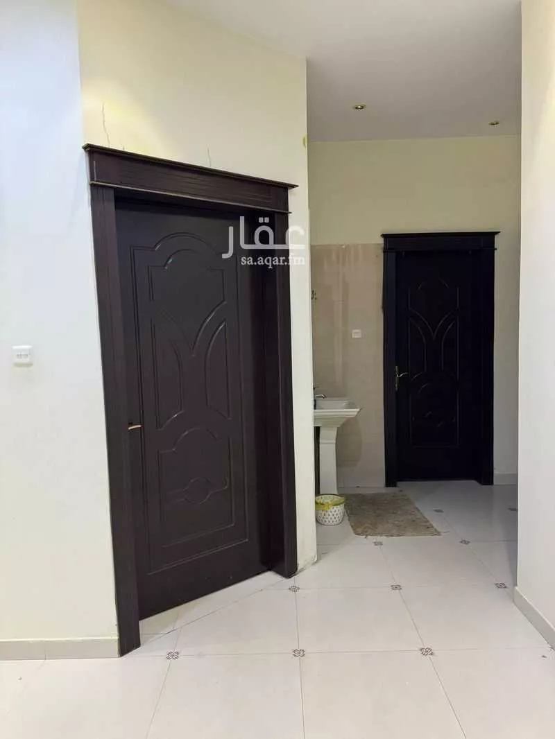 فيلا 12 غرف في الرمال 4