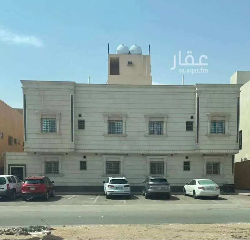 872 sqm building in Qurtubah