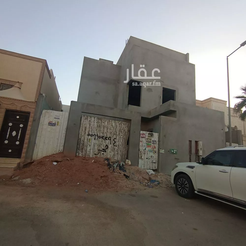 فيلا 12 غرف في الملقا