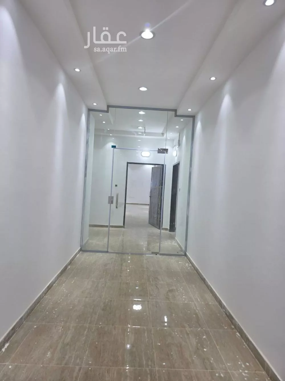 مكتب 1137 م² في النرجس 3