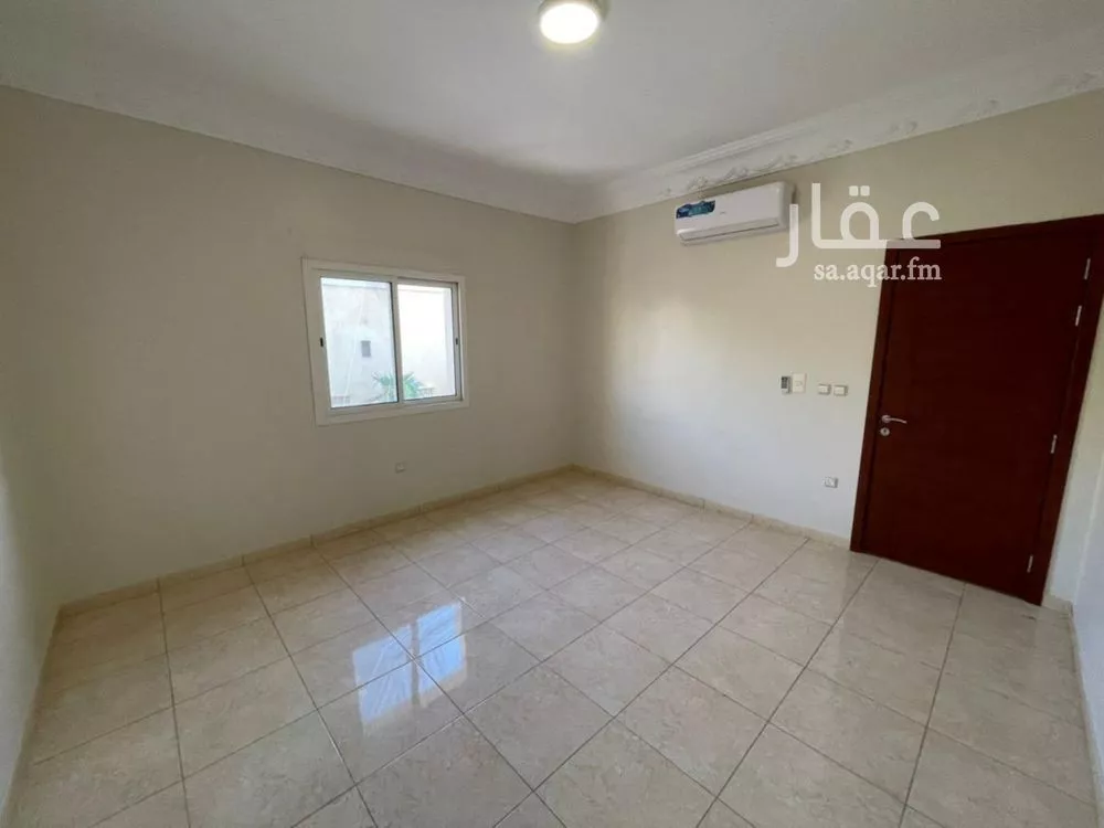 شقة 1 غرف في الغدير 4