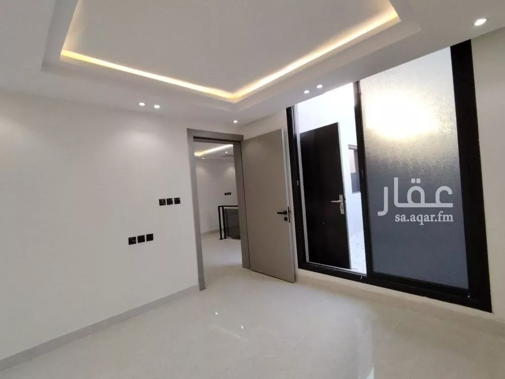 5 bedroom floor in Badr 5