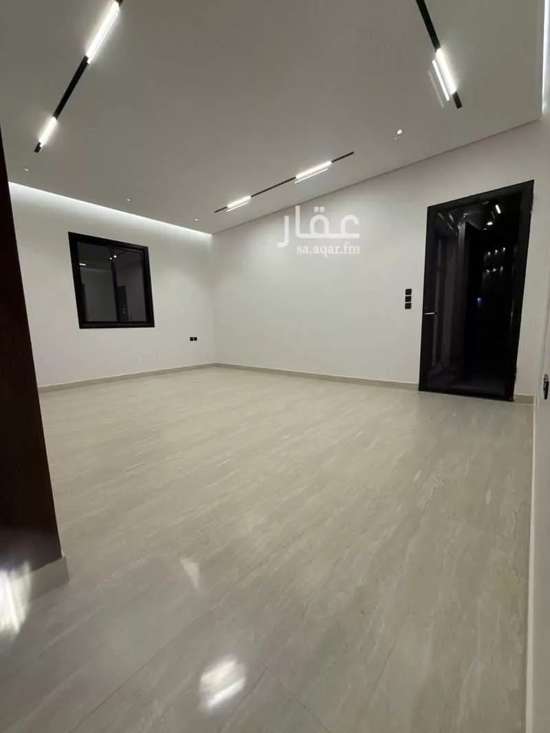 7 bedroom apartment in Al Rimal 2