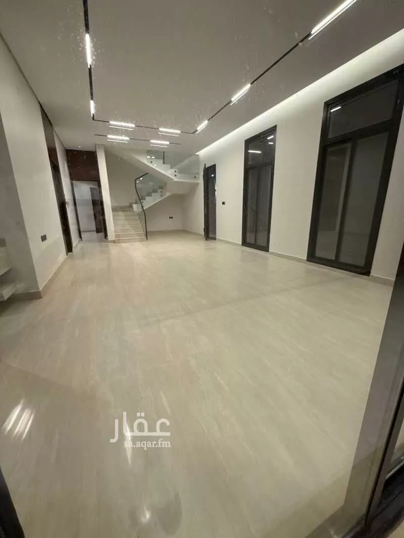 7 bedroom apartment in Al Rimal 5