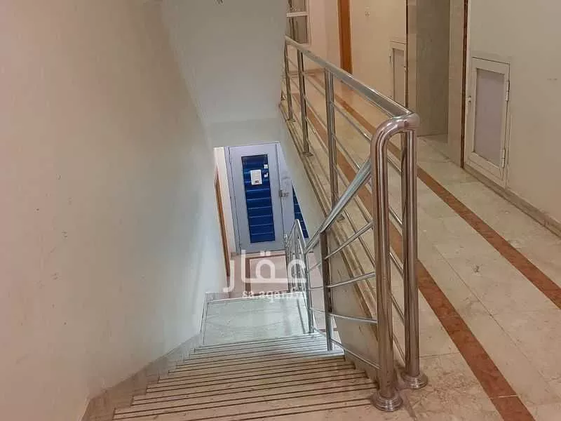 2 bedroom apartment in Al Falah 5