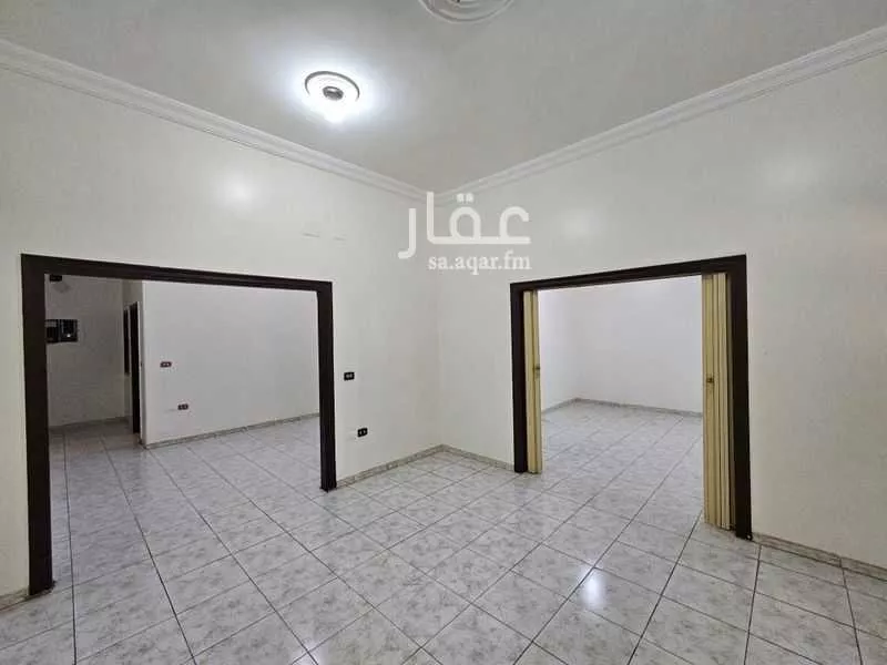 شقة 3 غرف في الصفا 4