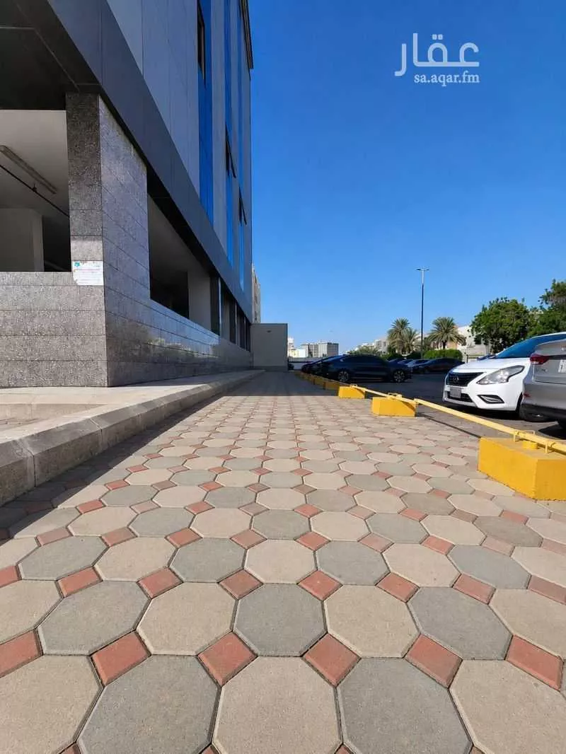 عقار 80 غرف في الشرفية، جدة 7