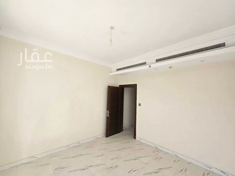 عقار 80 غرف في الشرفية، جدة 8