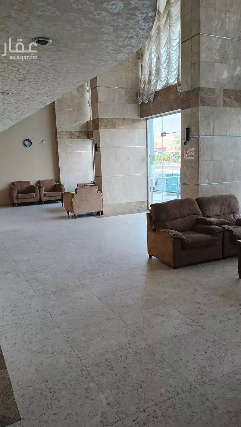 عمارة 613 م² في الهجرة 2