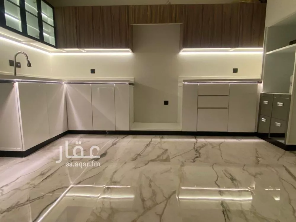 3 bedroom floor in Al Narjis 5