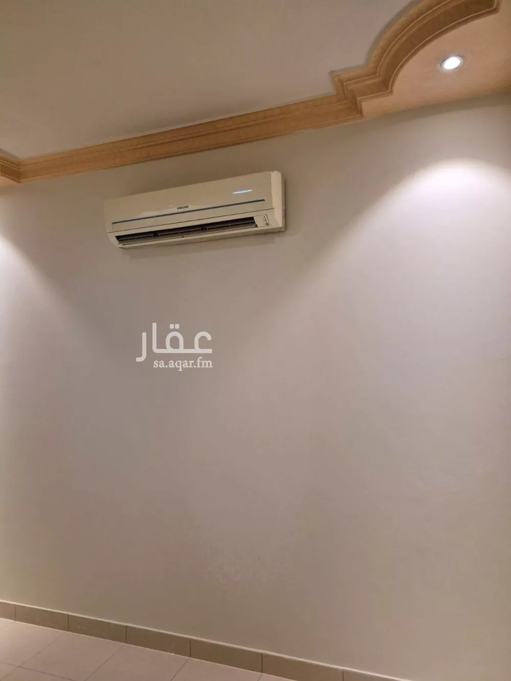 شقة 3 غرف في الملقا 4