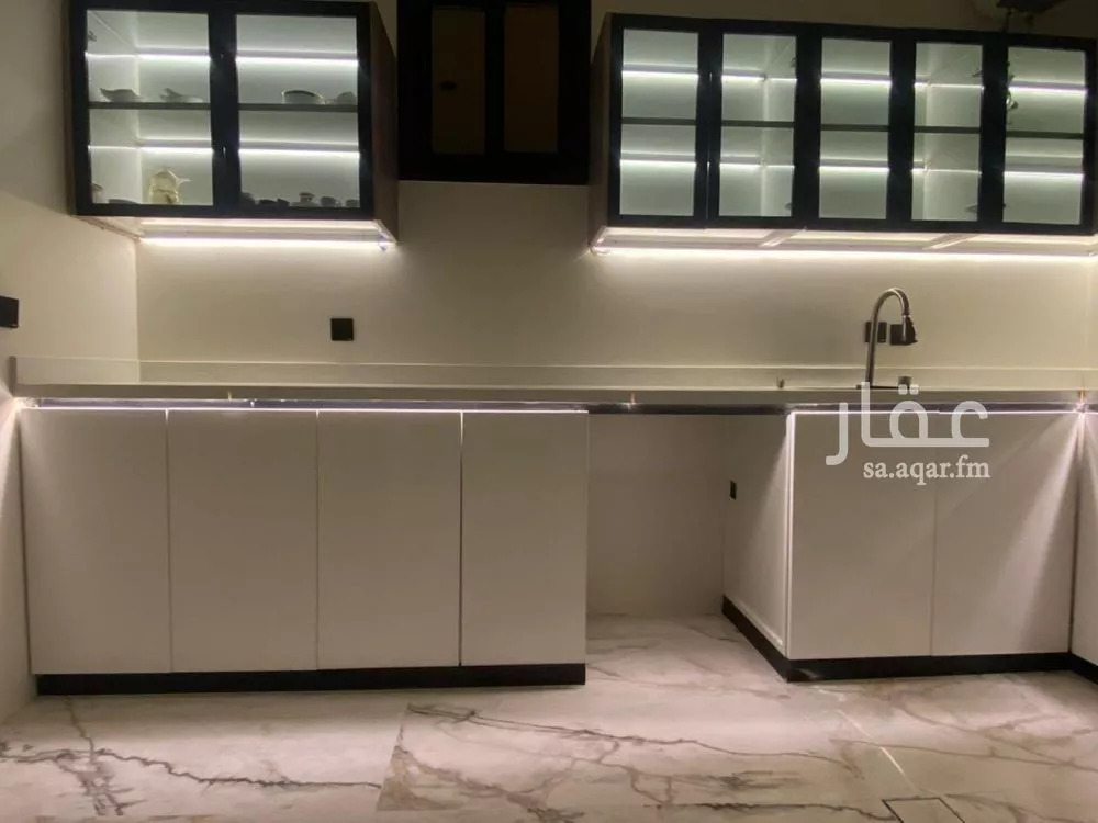 3 bedroom floor in Al Narjis 1