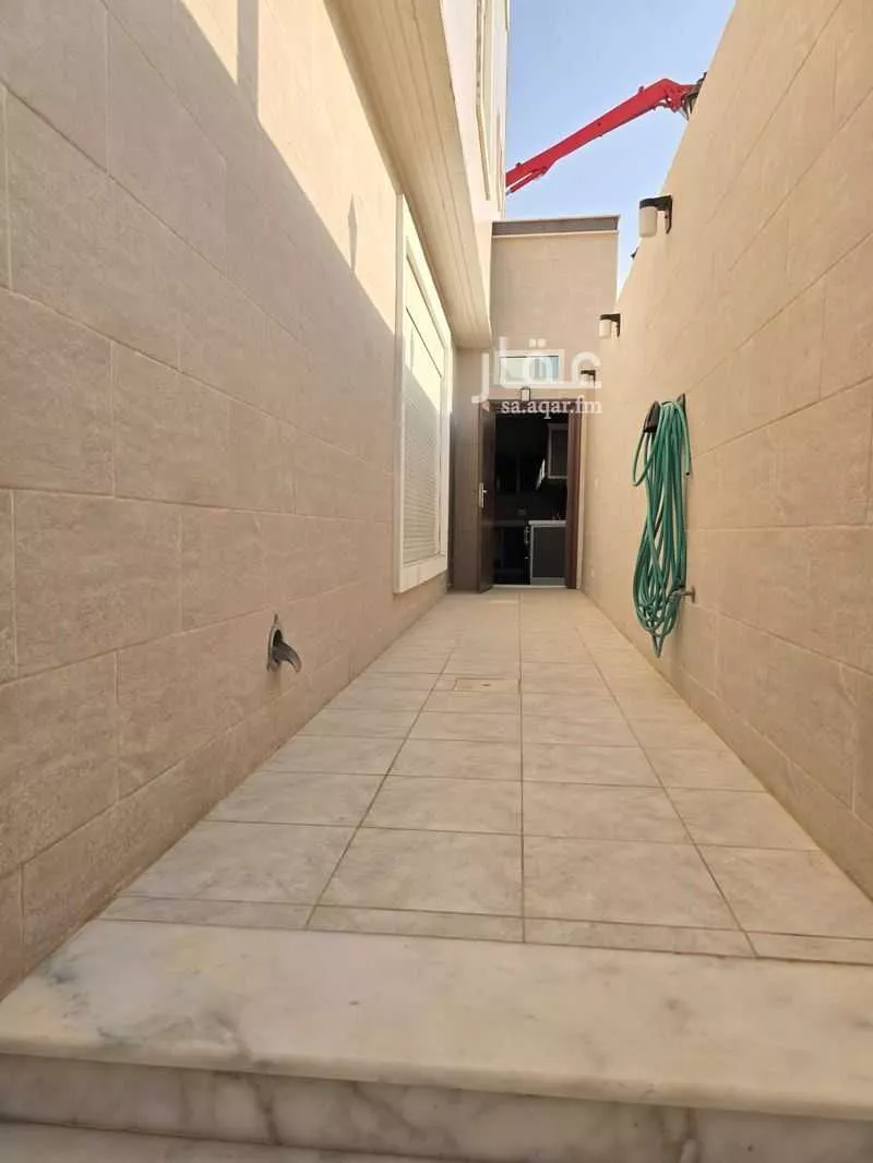 3 bedroom villa in Al Sawari, Jeddah 10