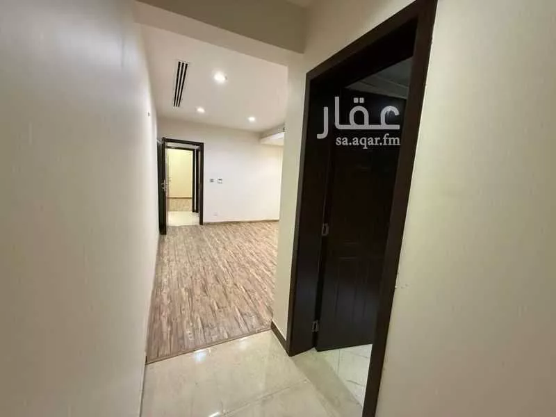 3 bedroom apartment in Hajar, Eastern Province 9