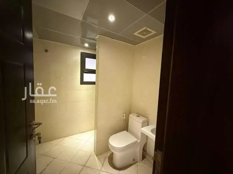 3 bedroom apartment in Hajar, Eastern Province 11