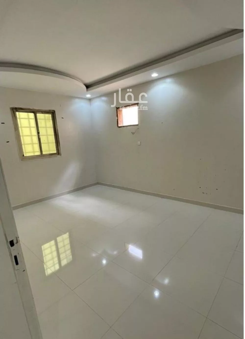 3 bedroom floor in Tuwaiq 4
