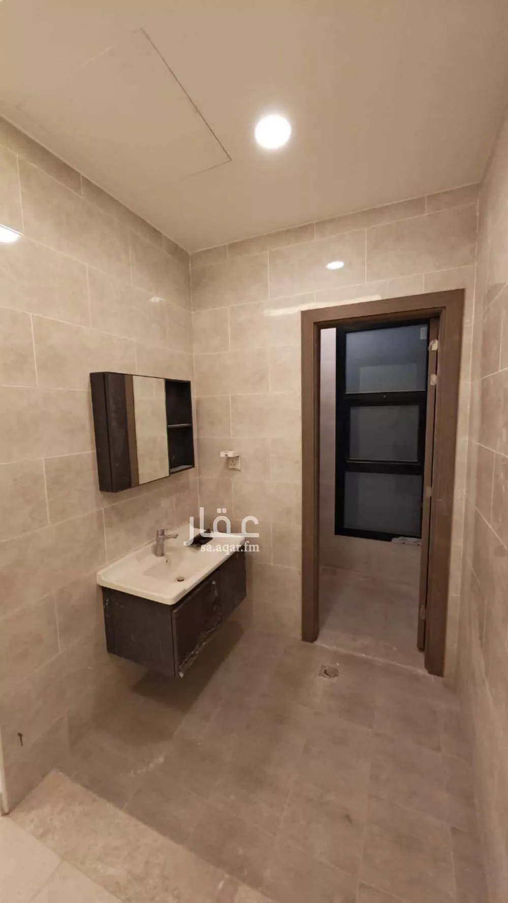 8 bedroom villa in Uraidh, Riyadh 4