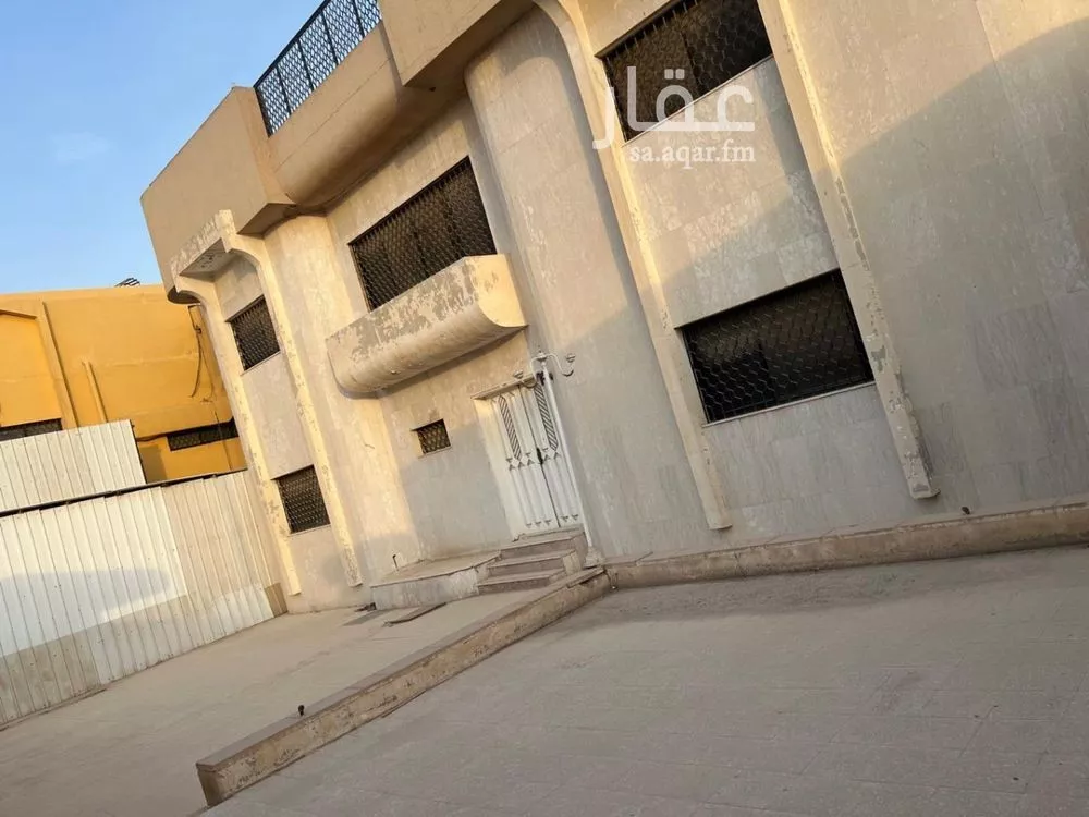 فيلا 5 غرف في الربوة 5