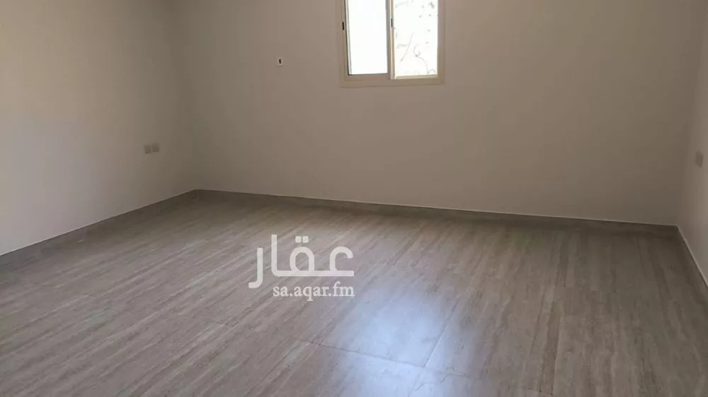 شقة 5 غرف في عرقة 2