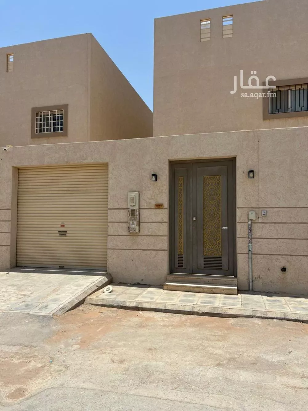 فيلا 4 غرف في الجنادرية 1