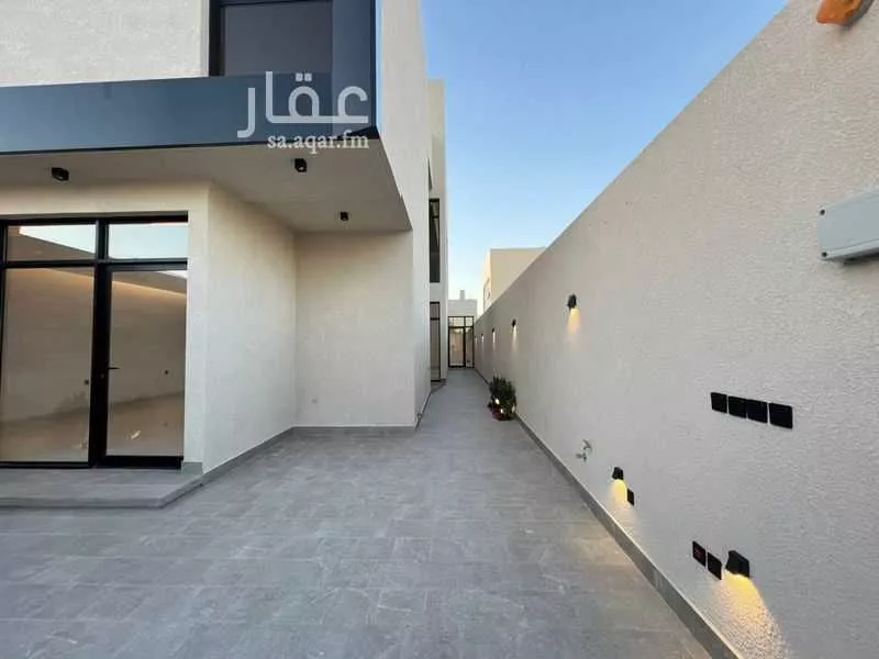 فيلا 5 غرف في النرجس 3