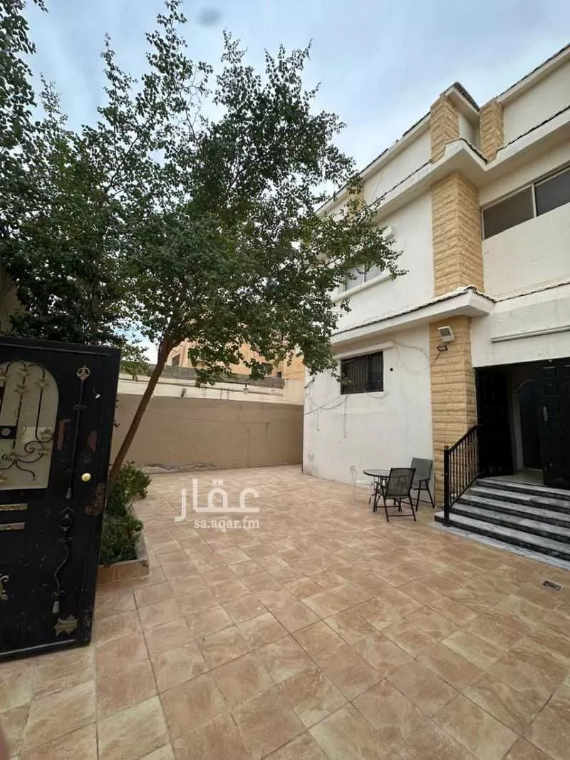 فيلا 15 غرف في الشفا 2