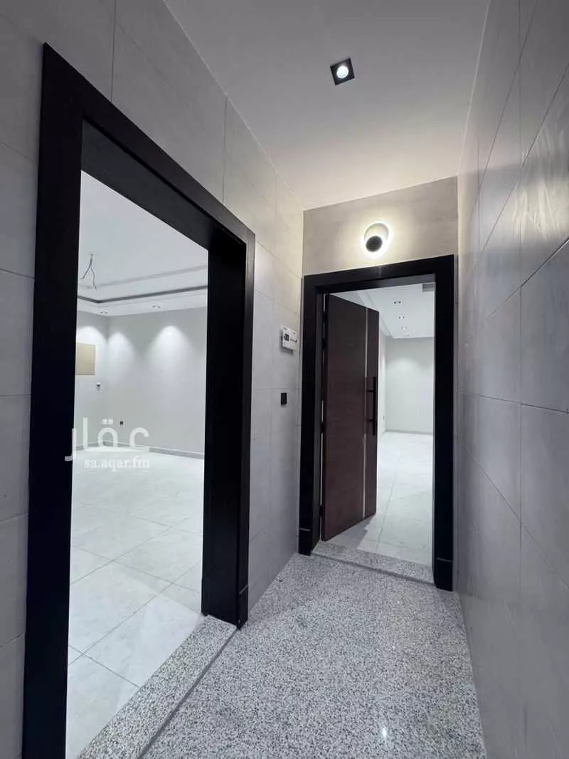 شقة 5 غرف في الريان 3