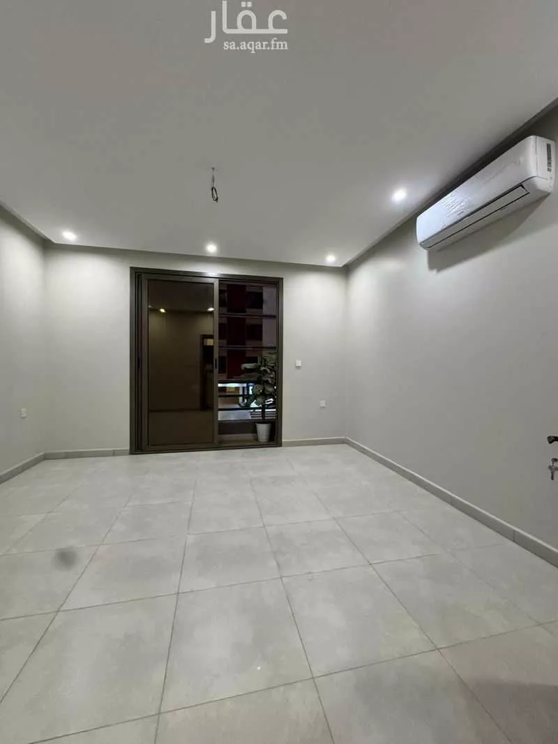 شقة 5 غرف في طيبة 2