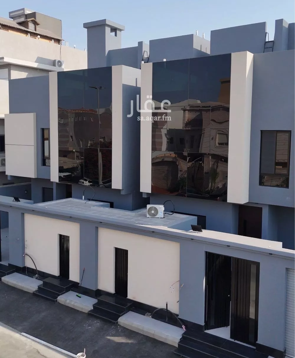 فيلا 14 غرف في طيبة 3