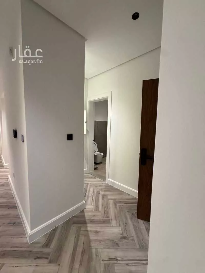 دور 4 غرف في الورود 5