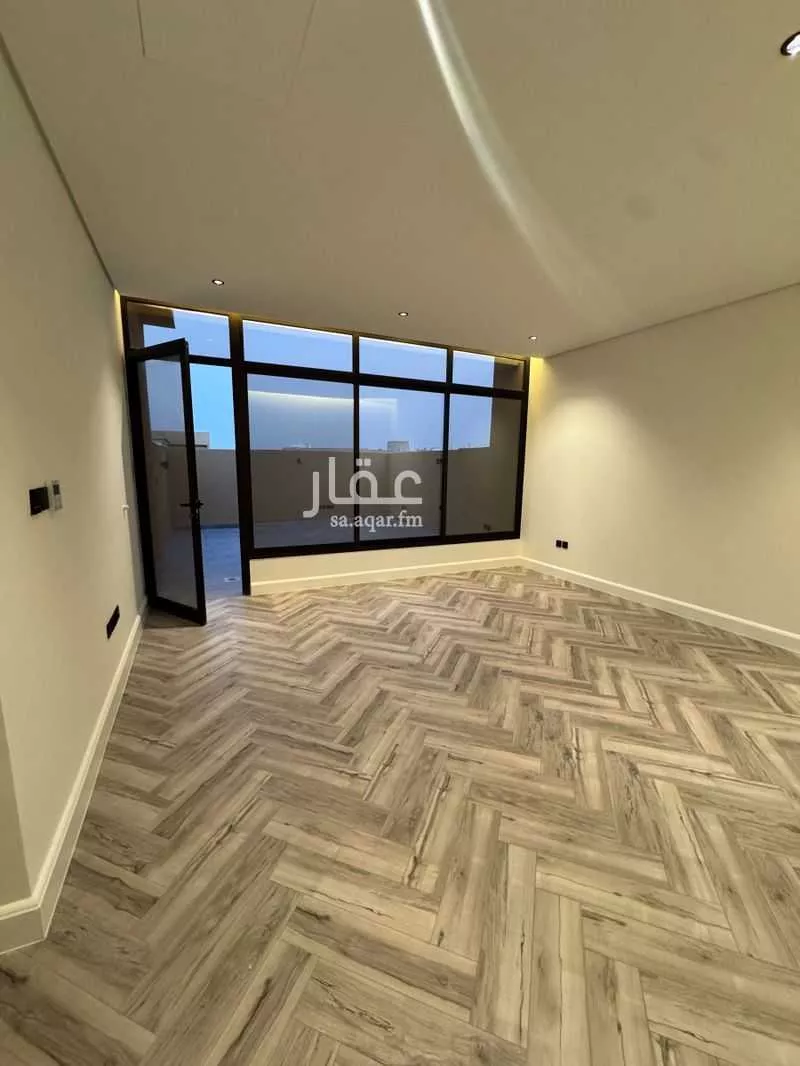 دور 4 غرف في الورود 4