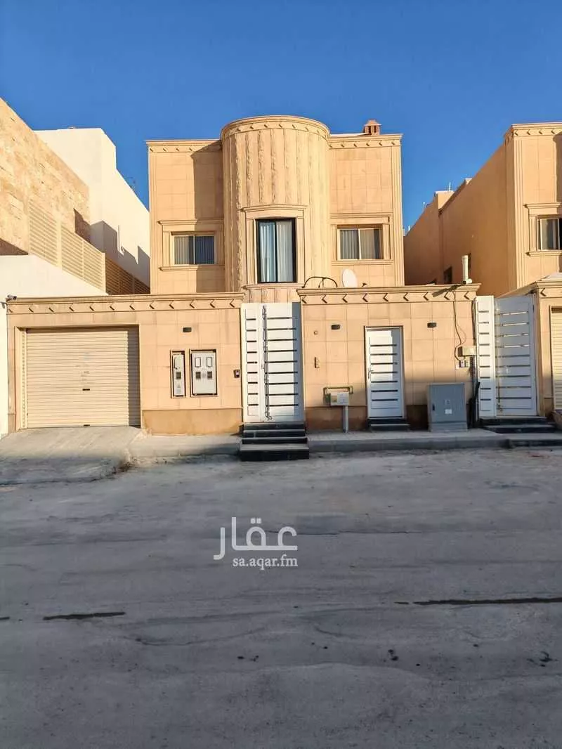 دور 5 غرف في عرقة 1