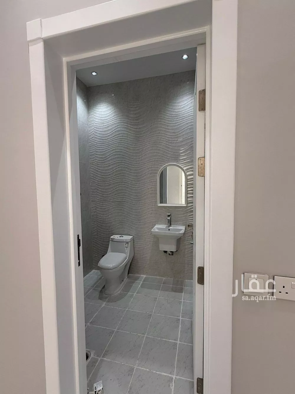 3 bedroom floor in Okaz 4