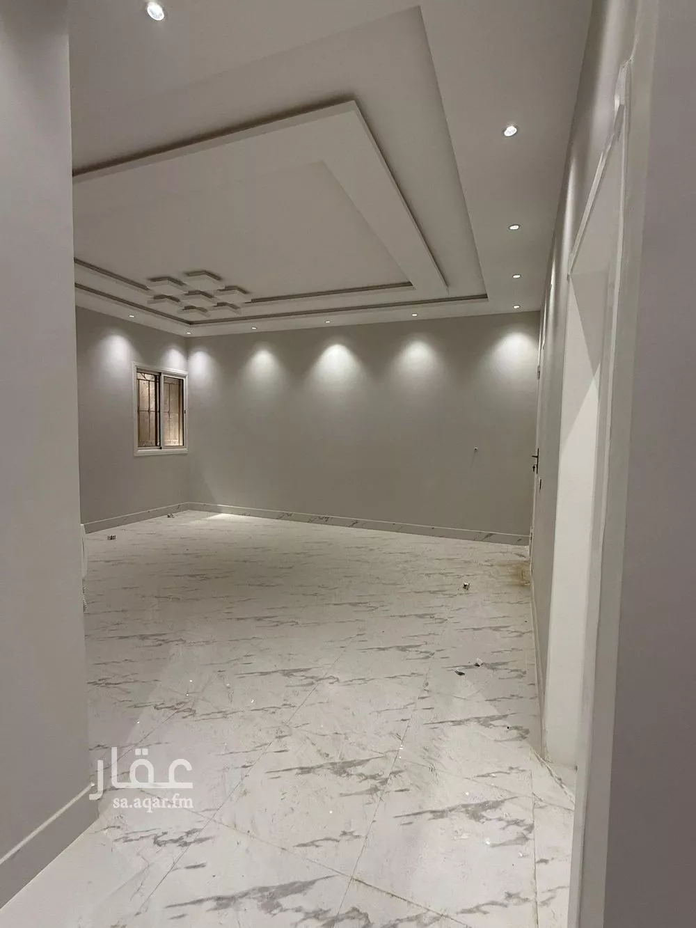 3 bedroom floor in Okaz 5