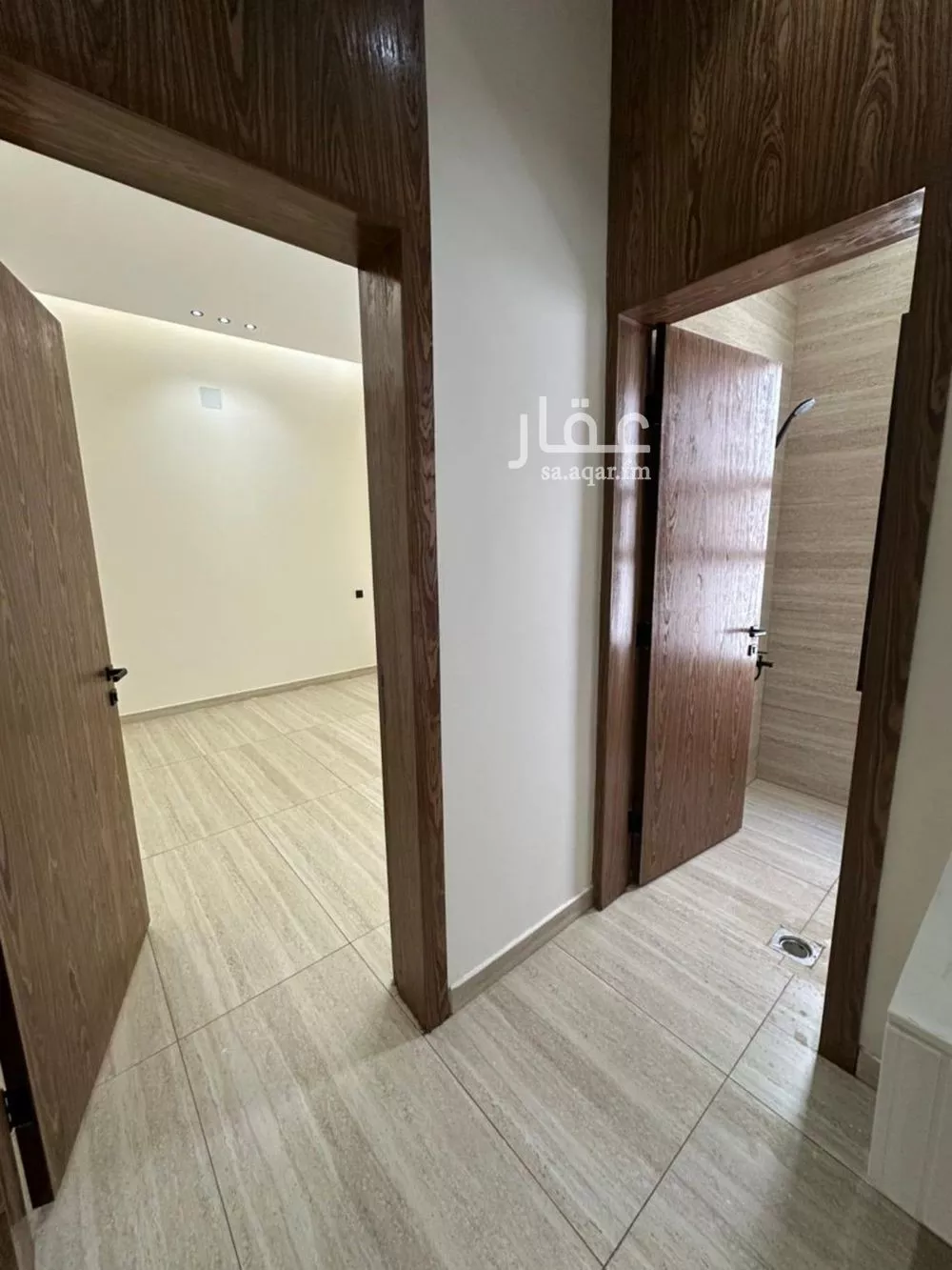 دور 5 غرف في أحد 4