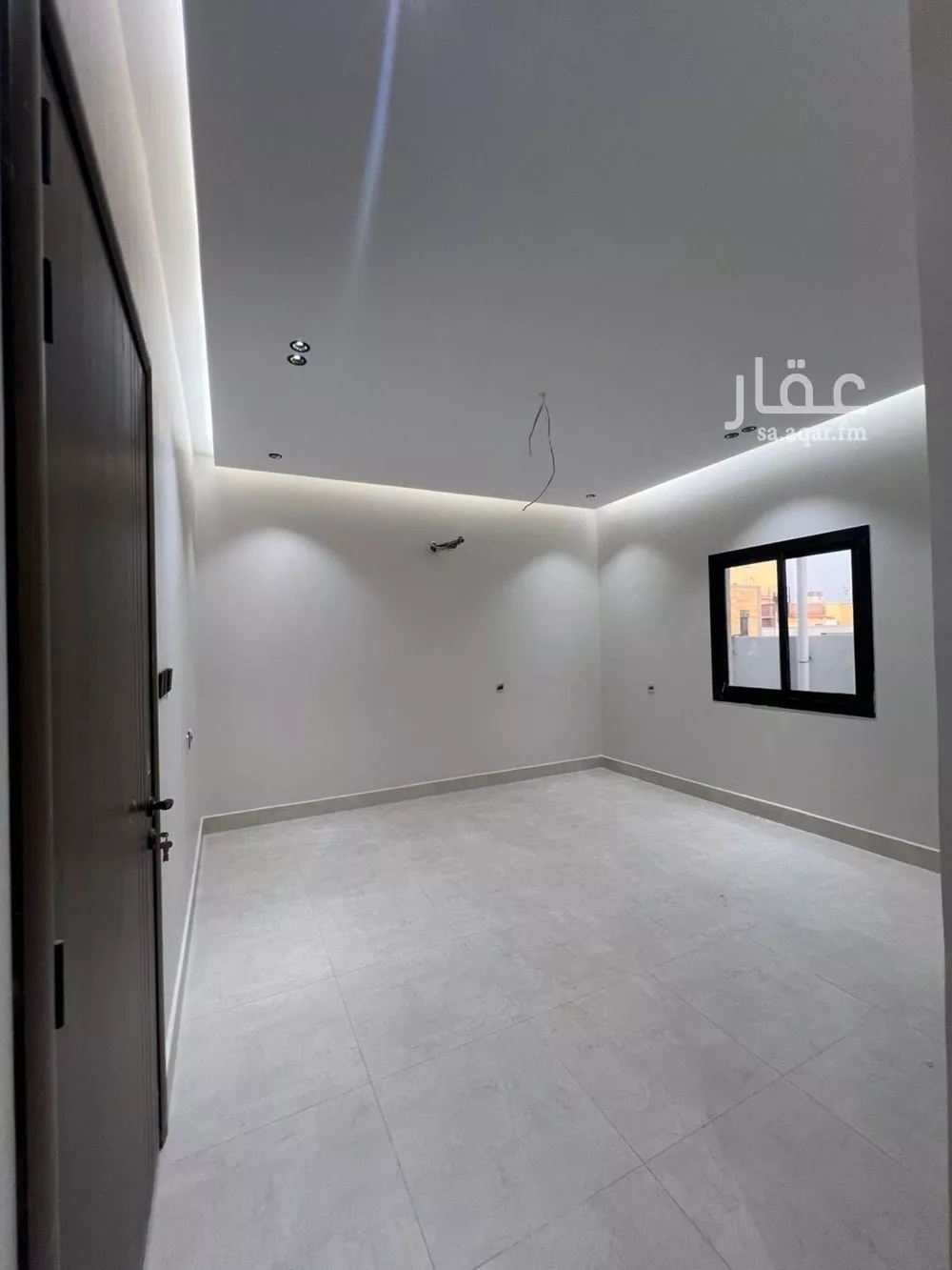 شقة 5 غرف في النعيم 5