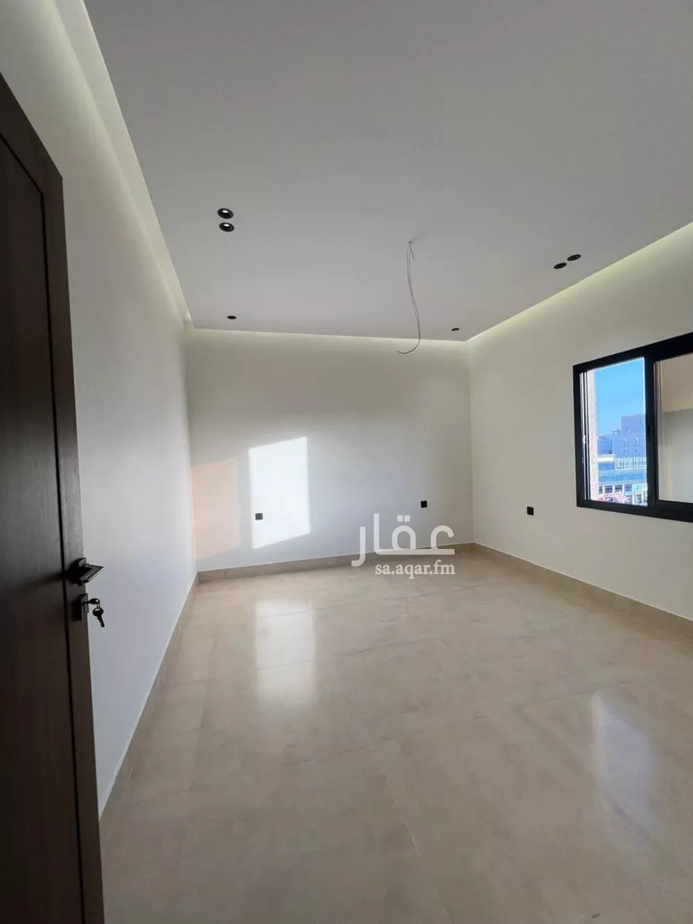 شقة 4 غرف في النعيم 4