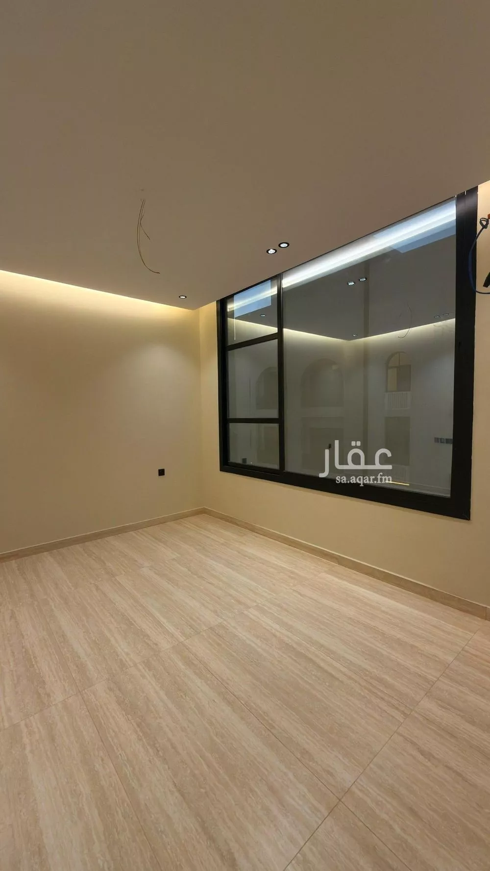 شقة 4 غرف في الروضة 5