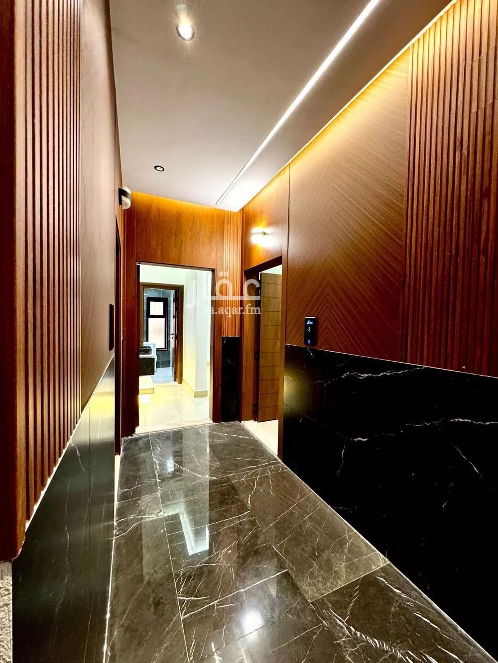 شقة 4 غرف في الروضة 5