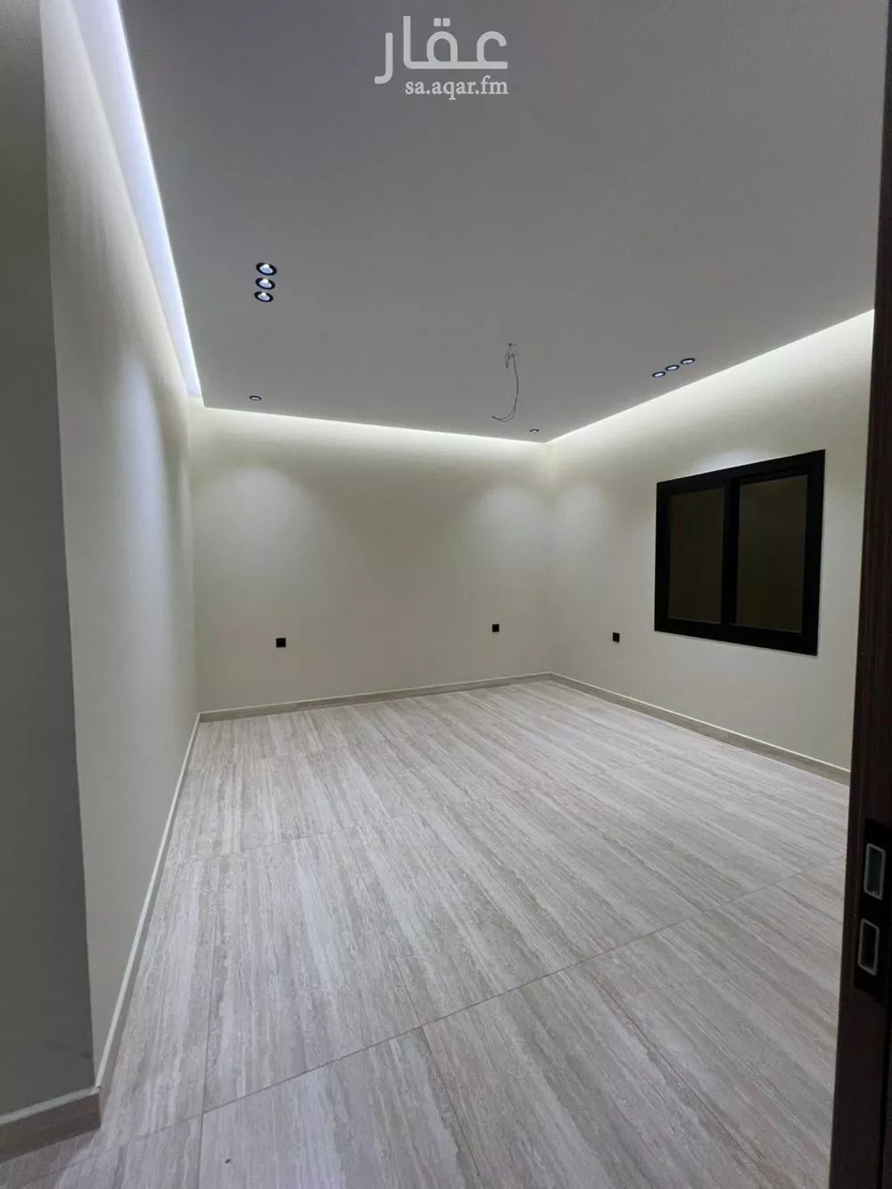 شقة 4 غرف في الروضة 4