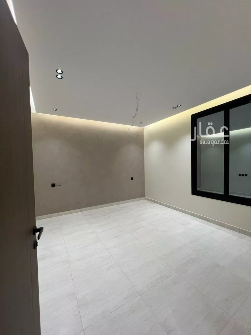 شقة 4 غرف في الروضة 4