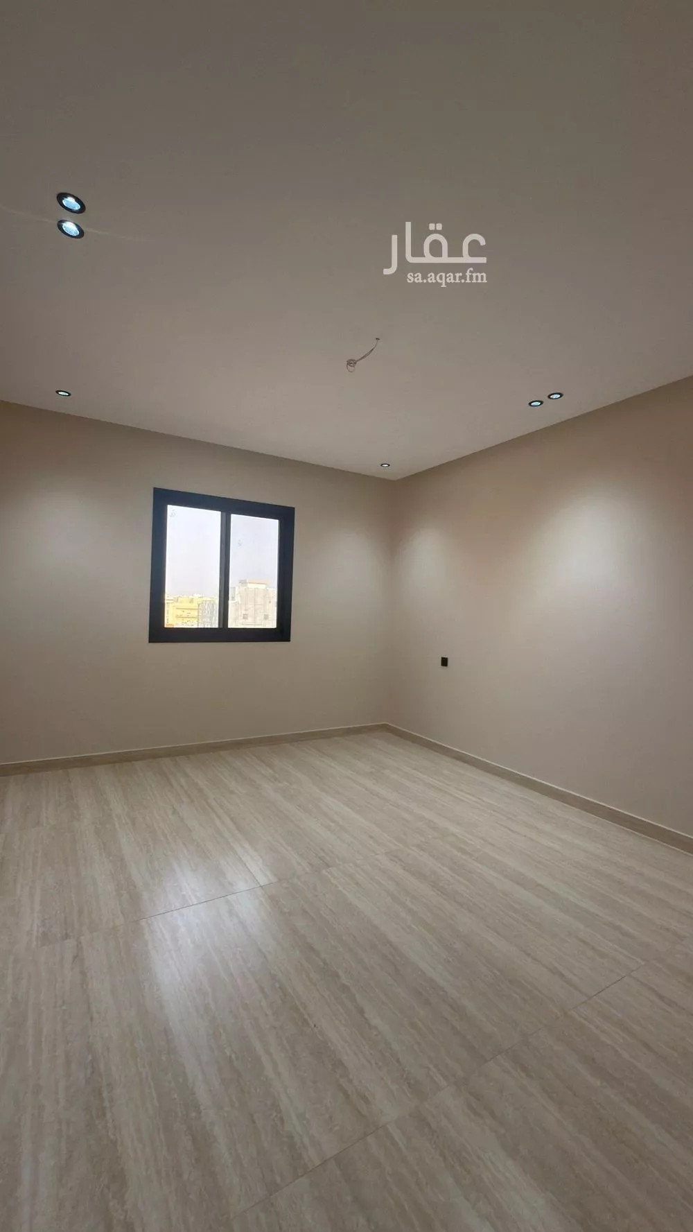 شقة 3 غرف في النعيم 4