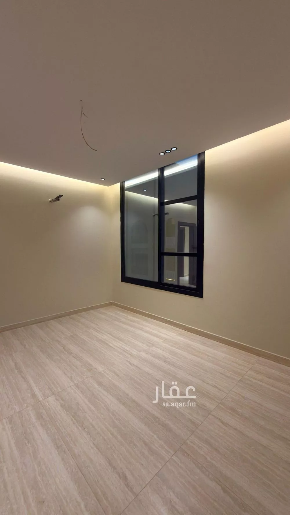 شقة 4 غرف في الروضة 5