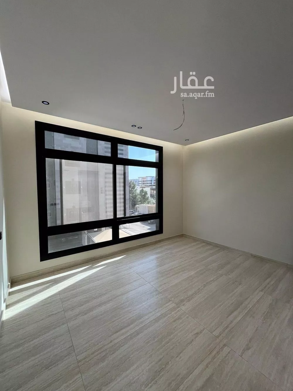 شقة 5 غرف في النعيم 4