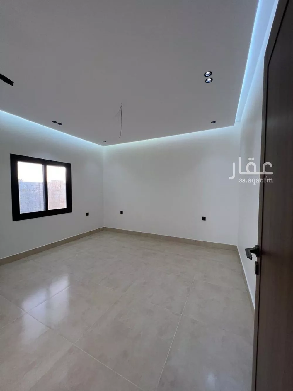 4 bedroom apartment in Al Rawdah 5