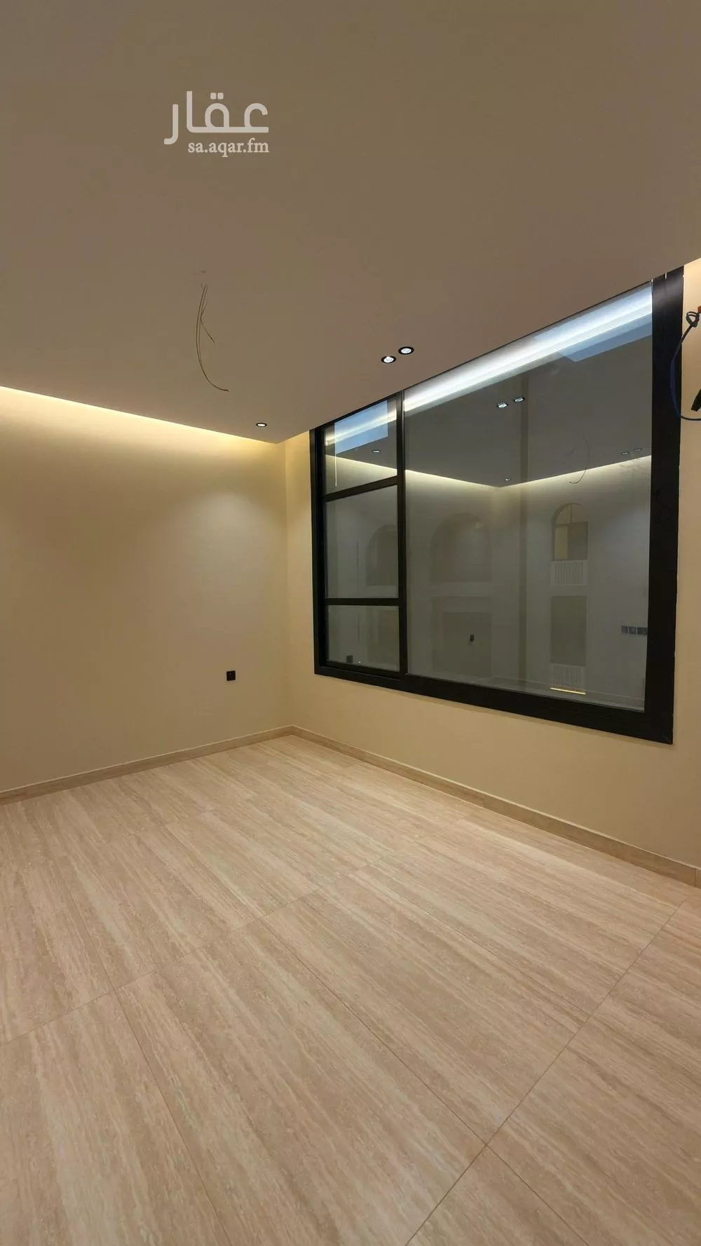 شقة 4 غرف في الروضة 3